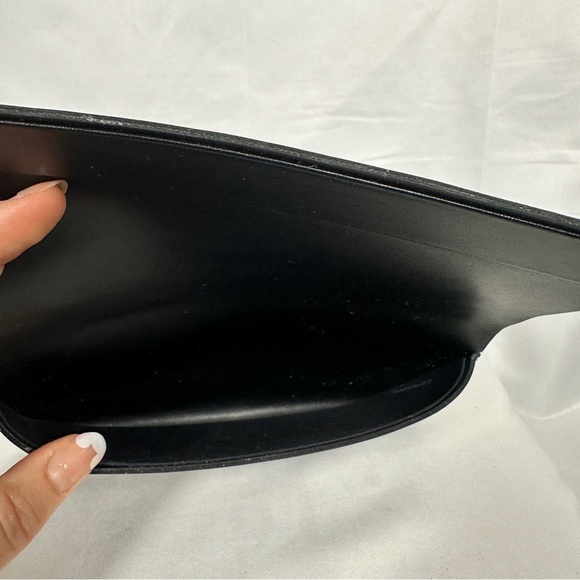 Saint Laurent Black Leather Magnetic Sunglasses / Eyeglasses Case - Picture 7 of 11